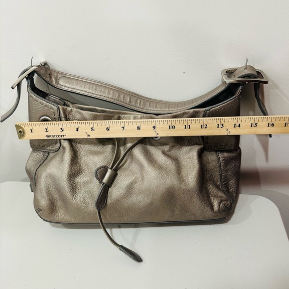 COLE HAAN Metallic Silver Slouchy Leather Drawstring Single Handle Shoulder Bag - Picture 2 of 14